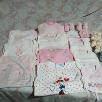 Abbigliamento neonata bimba 0/6 M.