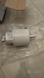 Timoniera idroguida entrobordo