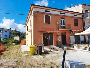 Abitazione indipendente all'interno di un edificio