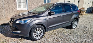 Ford Kuga, unico proprietario 