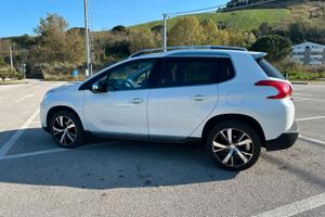 Peugeot 2008 bluehdi 100cv