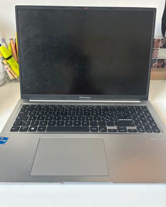 Asus vivobook laptop (pc portatile)