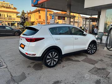 Kia Sportage bianca – 82.000 km