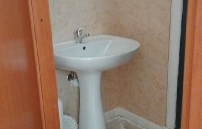 Locale uso commerciale al centro di Carbonia