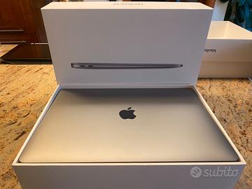 MacBook Air da 13'' con chip Apple M1