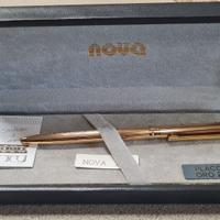 Penna placcata oro 23Kt. 