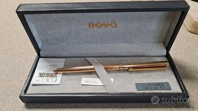 Penna placcata oro 23Kt. 