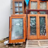 Finestre e portefinestre in legno massello