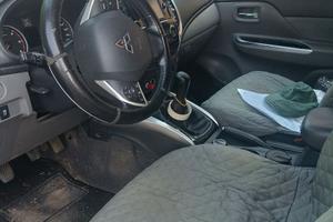 Mitsubishi L200 anno 2015 ottobre 171cv 6 marce