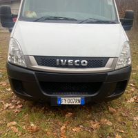 Carroatrezzi fiat iveco 35 11 2.3 tdi