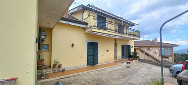 Villa unifamiliare in Via Fontana Marcaccio 166