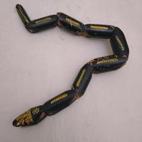 Serpente in legno snodato