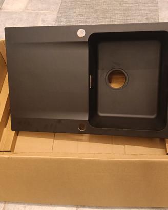 Lavello da incasso Franke una vasca nero.
