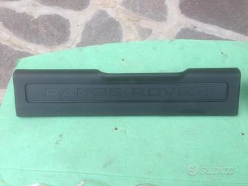 Soglie anteriori range rover evoque