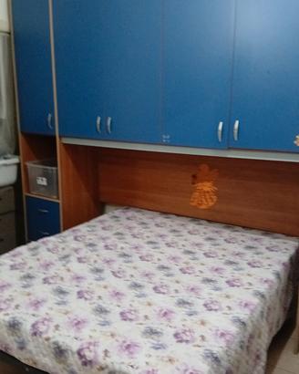 armadio a incasso con letto matrimoniale 