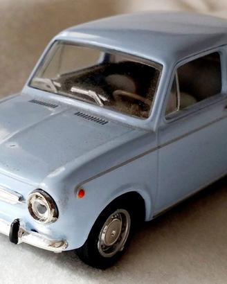 Fiat 850 berlina scala 1-43 perfetta da collezione