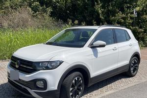 Volkswagen T-Cross Style