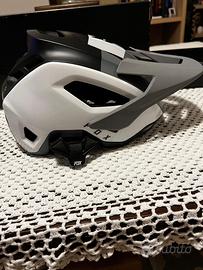 Casco mtb Fox speedframe