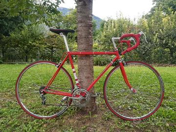 Corsa Vintage (1975) Restaurata con Pezzi Original