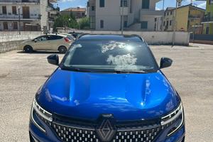 🚗 Renault Austral E-Tech Hybrid – Full Optional