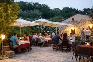 GFP - ANTICO CASCINALE IN ZONA BARDOLINO