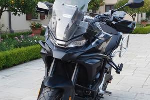 Cf moto 700 mt adv