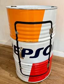 Mobile contenitore industrial Repsol fusto riciclo
