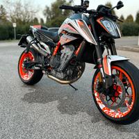 Ktm duke 890 R