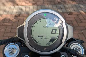 moto Naked