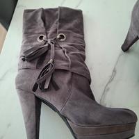 stivaletto camoscio grigio 