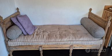 lettino o chiuse lingue stile francese