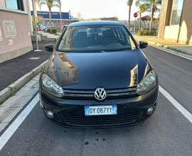 Volskwagen golf 1,6 bifuel GPL da vetrina