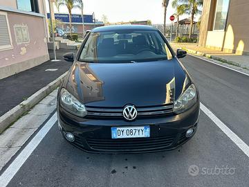 Volskwagen golf 1,6 bifuel GPL da vetrina