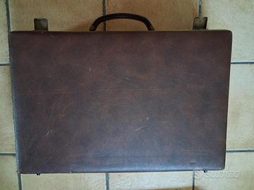 Valigia vintage rigida da viaggio anni 1960/70