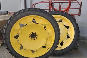 Coppia ruote complete di cerchio/ pneumatico Klebe