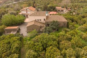 Intera casa padronale con palmento panoramico