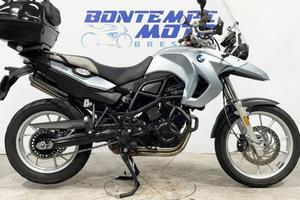 BMW F 650 GS + BAULETTO