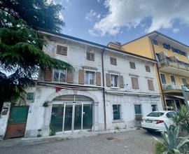 INTERO STABILE A SAGRADO D'ISONZO