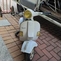 vespa giocattolo per bambini 