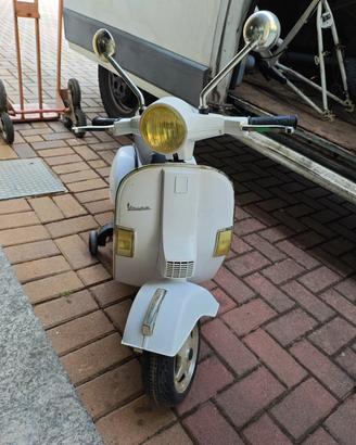 vespa giocattolo per bambini 