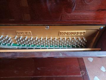 Pianoforte verticale