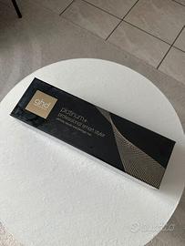 Piastra per capelli GHD Platinum+, nuova