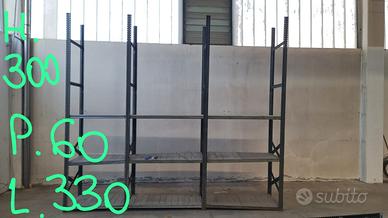 Scaffalatura   H. 300 L. 330 P. 60