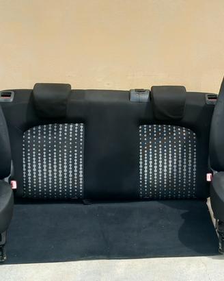 Sedili fiat Grande punto 5 porte