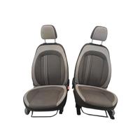 Coppia di sedili anteriori Fiat Punto 1.3 D 2013