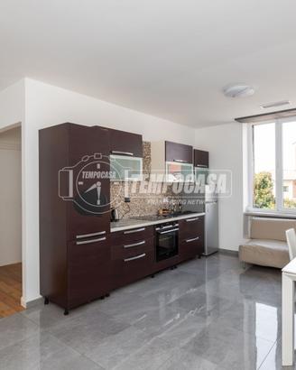 QUADRILOCALE COMPLETAMENTE RISTRUTTURATO 3 CAMERE
