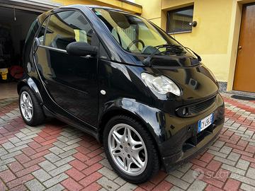 SMART FOR TWO