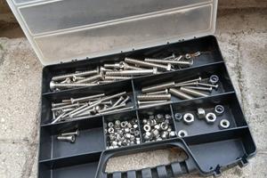 Viti varie e dadi vari acciaio inox