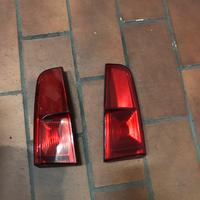 Catarifrangenti portellone Fiat punto 3 porte