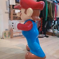 Statua mario bros